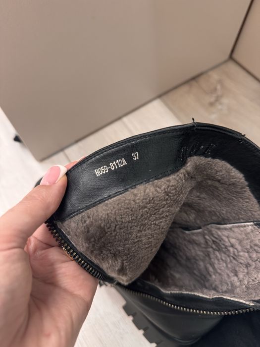 Ботинки зима натуралка 37 размер