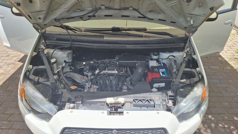 MITSUBISHI Colt 2012 — imagine 3