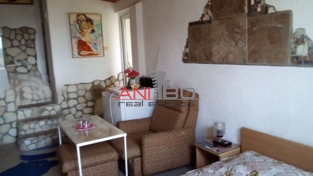 Къща в Варна, област-м-т Журналист площ 700 цена 900000