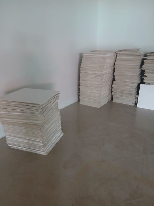 Продается Армстронг б/у