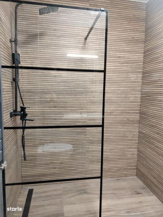 Apartament de 3 camere, finisat, 56 mp, etaj intermediar, zona Eroilor