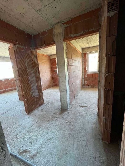 Продава се Тристаен апартамент в Варна, Възраждане 2 - 55 кв.м за 1437 €/кв.м - Снимка #4