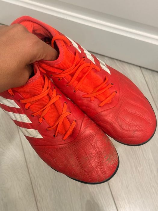 Оригинальные сороконожки от Адидас