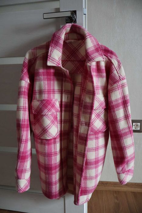 Чисто ново дамско преходно яке, размер M