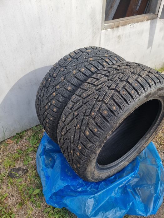 Продам шины зимние
