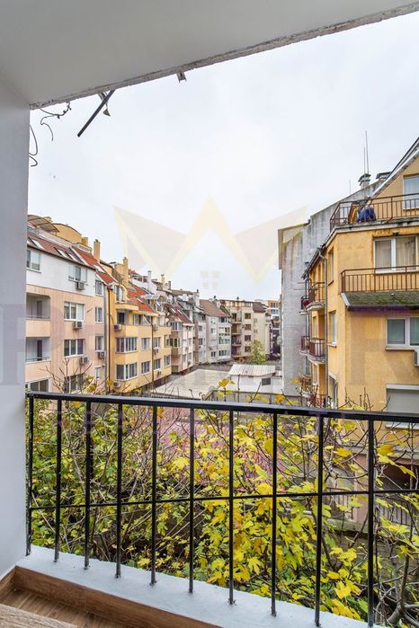 Продава се Едностаен апартамент в Варна, Окръжна болница - 57 кв.м за 2071 €/кв.м - Снимка #7