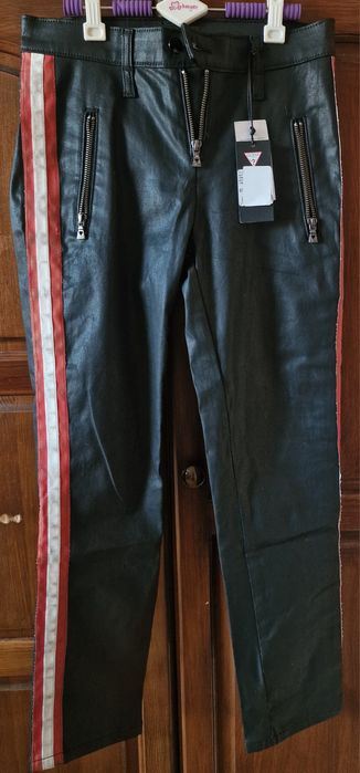 Кожени панталони Guess