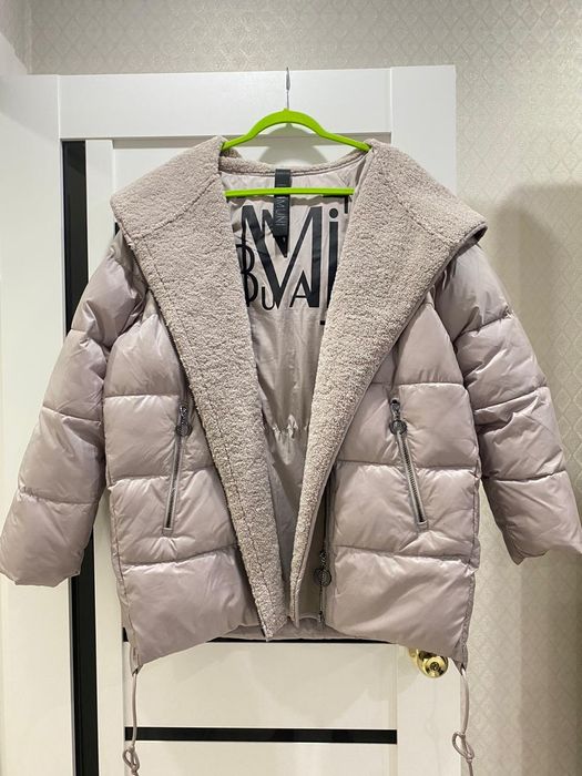 Зимняя куртка - пуховик