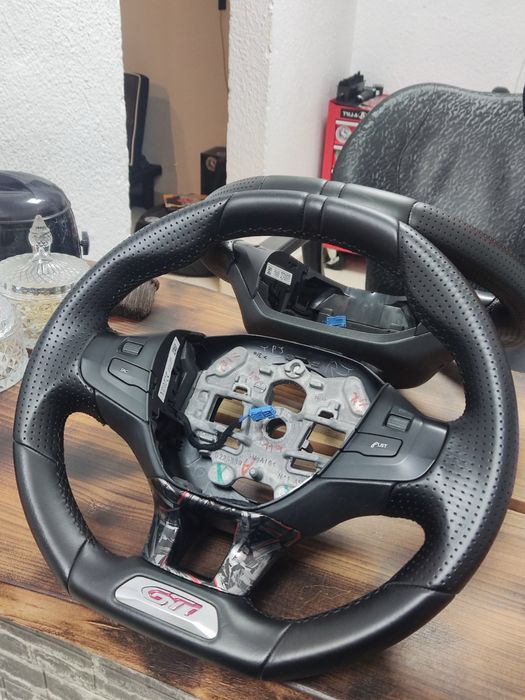 GTI волан Peugeot