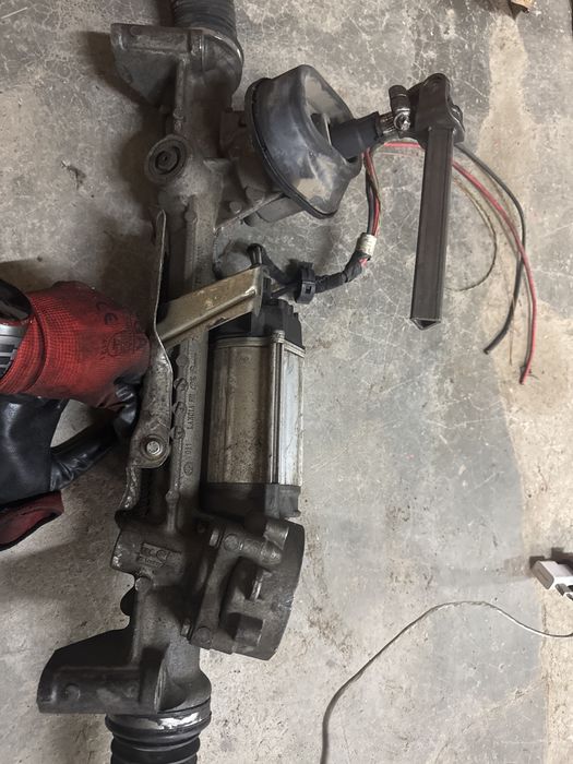 Кормилна рейка алфа ромео джулиета alfa romeo giulietta