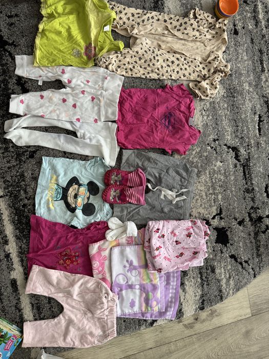 Отдам вещи от 0 до 4 лет за шоколадку