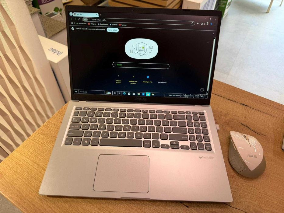 Laptop ASUS 15.6” SSD 256GB Intel Celeron N4020 4GB RAM Windows – Ideal Office / Scoala