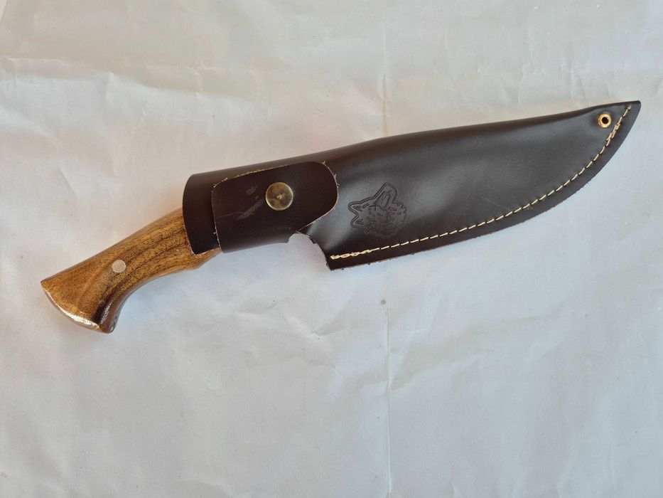 Ловно-туристически голям нож