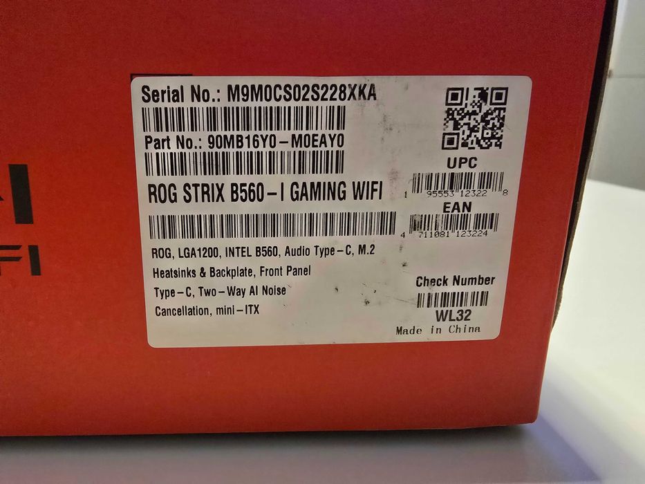 Placa de baza ASUS ROG STRIX B560-i, mini-itx