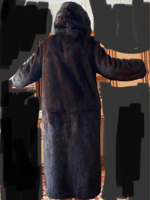 Продам натуральную шубу