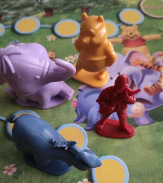 Продам игры,книги для детей.