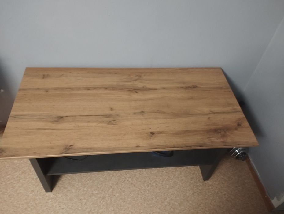 Столик для гостиной