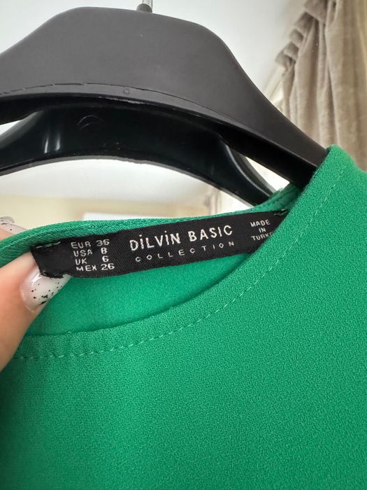 Елегантна дамска блуза