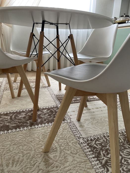 Стол стулья россиский