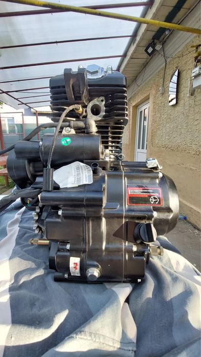 Motor Romet ZK 125  Fx