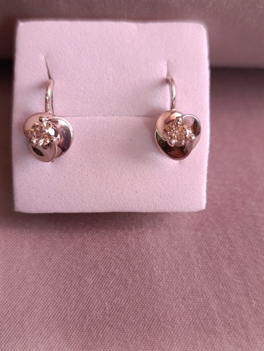 Серьги с якутскими бриллиантами. Советская 750 проба.