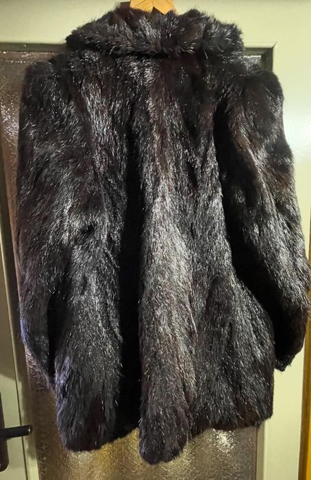 Палто от естествен косъм от нутрия