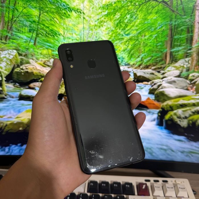 Samsung Galaxy A20