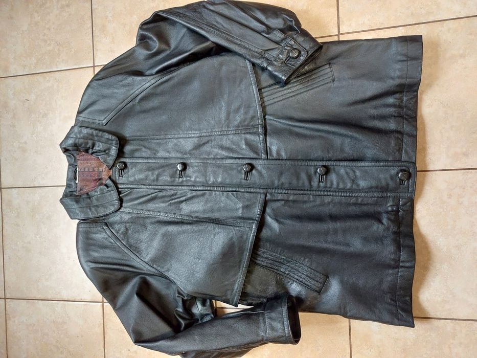 Jachetă piele naturala mărime XL. NOUĂ.