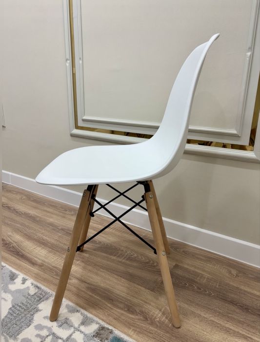 Кухонный стол и стуль 4шт