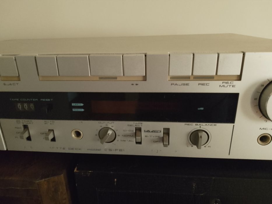 Akai CS-F 21/ Defect! Derulări ok. Play deloc.