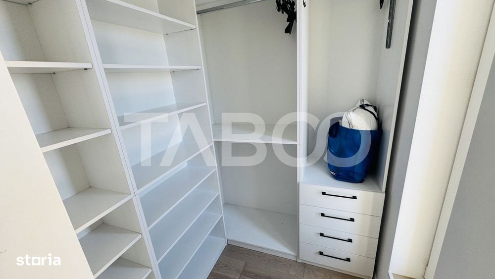 Penthouse cu terasa de 51mp de vanzare 3 camere 2 bai 1 parcare Sibiu