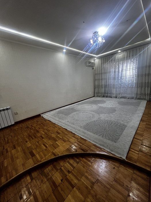 20 квартал,  2-комнатная, 77-серия