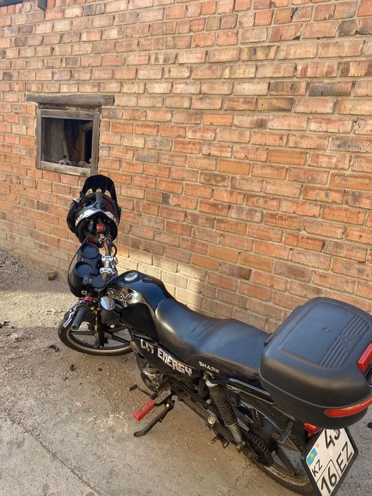 Продам shark 125