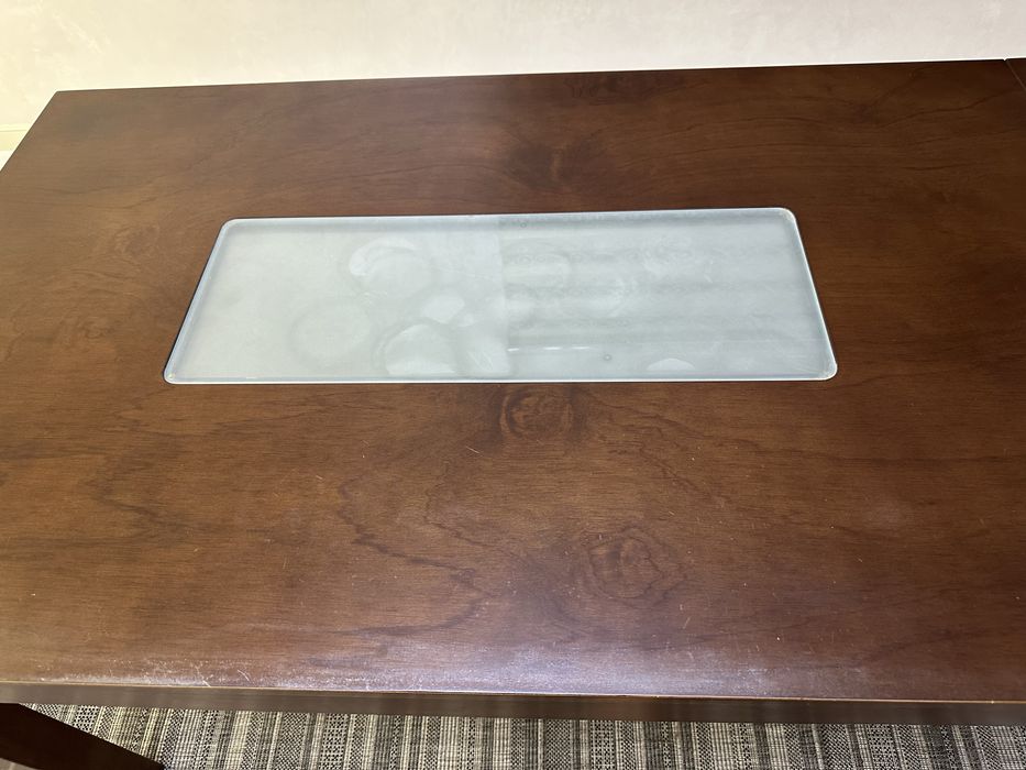 Стол со стульями производства Малайзия