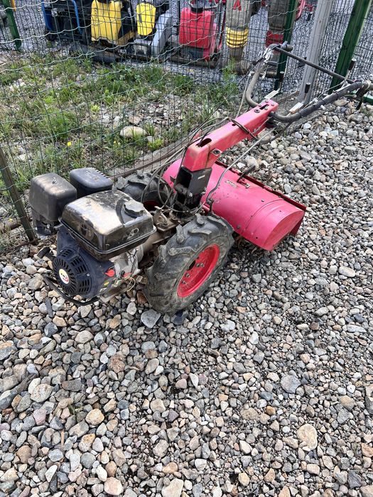 De inchiriat mai compactor berbec cilindru hopa mitica tavalug tasat