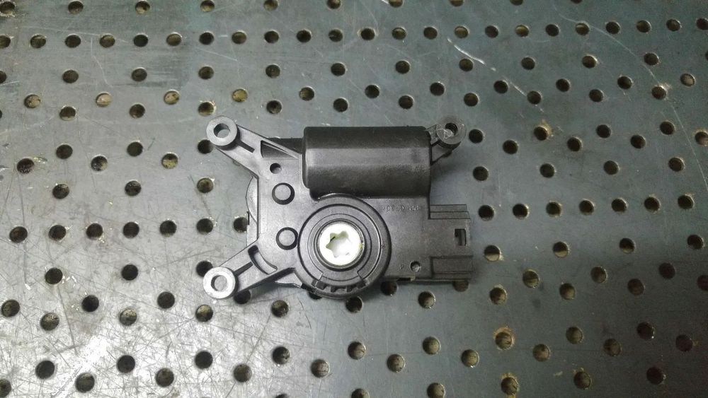 Motoras clapeta aeroterma vw passat cc 5q0907511l 3293857