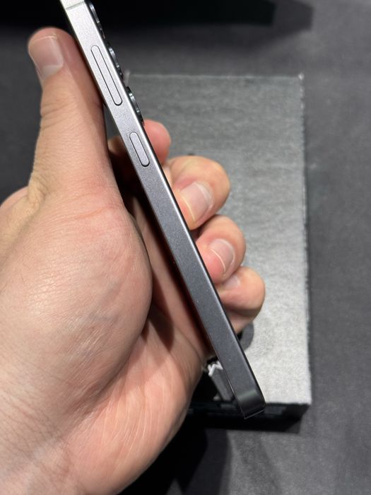 Samsung S24 128gb ozu 8