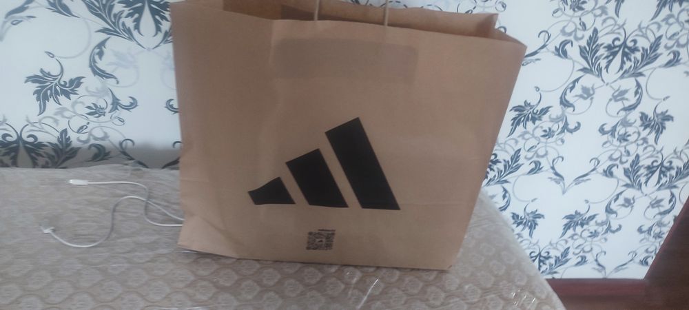 Сороконжка adidas f50 41 размер
