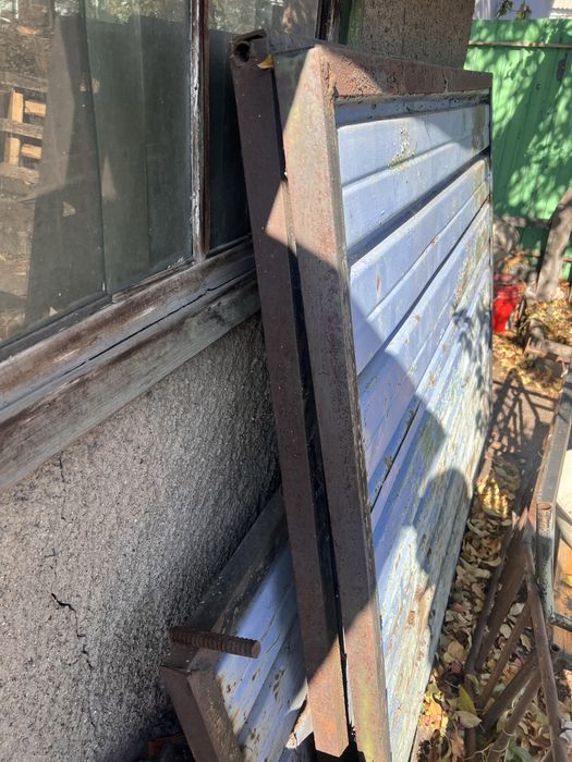 Продам ворота и колитка