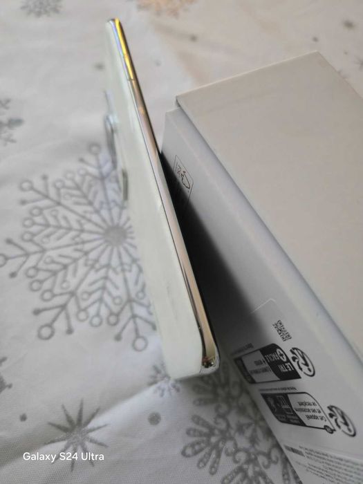 Продавам Huawei P60 Pro