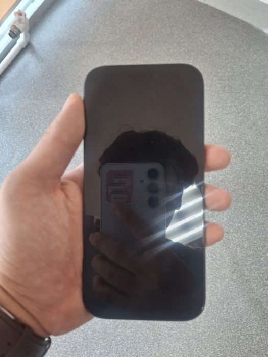 iPhone 16 pro 256 gb чёрный