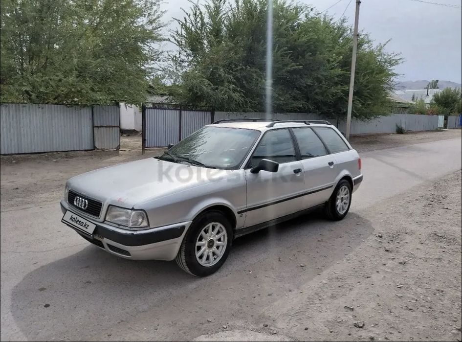 Ауди В4 в хорошем состоянии