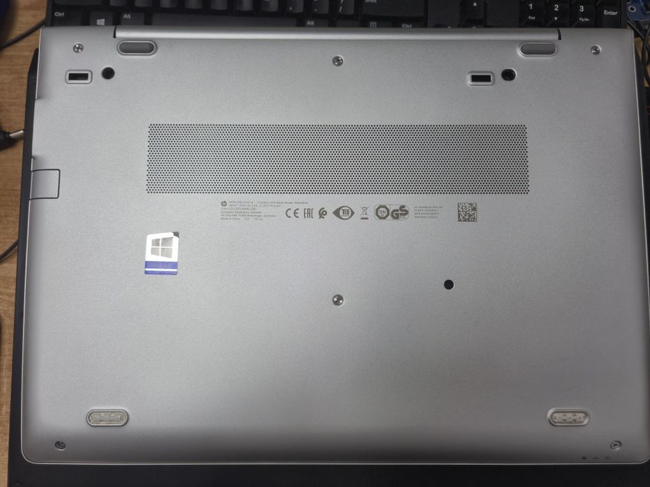 Laptop HP Elitebook i7-8665U 32gb RAM 500gb SSD nvme