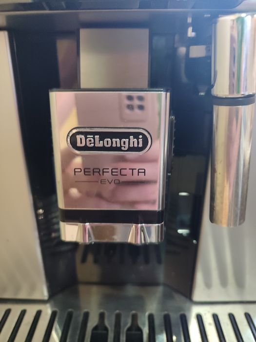 Кафемашина delonghi perfecta