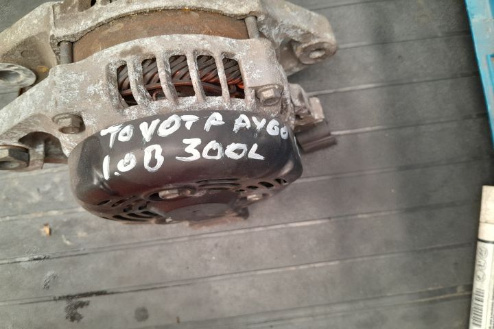 Alternator 27060-0Q180 27060-0Q180 Toyota Aygo a 2-a generatie