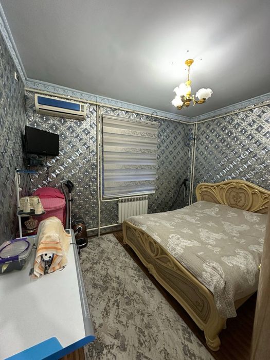 Продается 4 ком. Квартира площадью 100 кв.м. В Вокзале