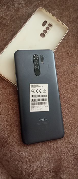 Телефон Xiaomi Redmi 9