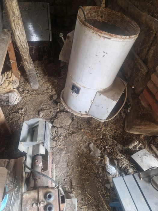 Машини за белене и рязане на картофи