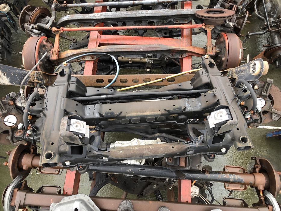 Axa fata Mercedes Sprinter completa pe simpla euro4