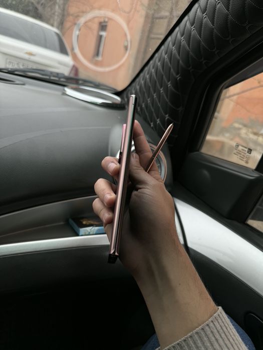 Note 20 ultra srochna sotiladi